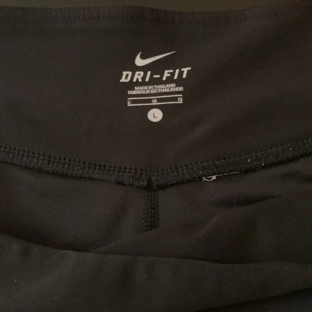 Dri Fit Large Wide Leg Athletic Pants - Picture 6 of 6